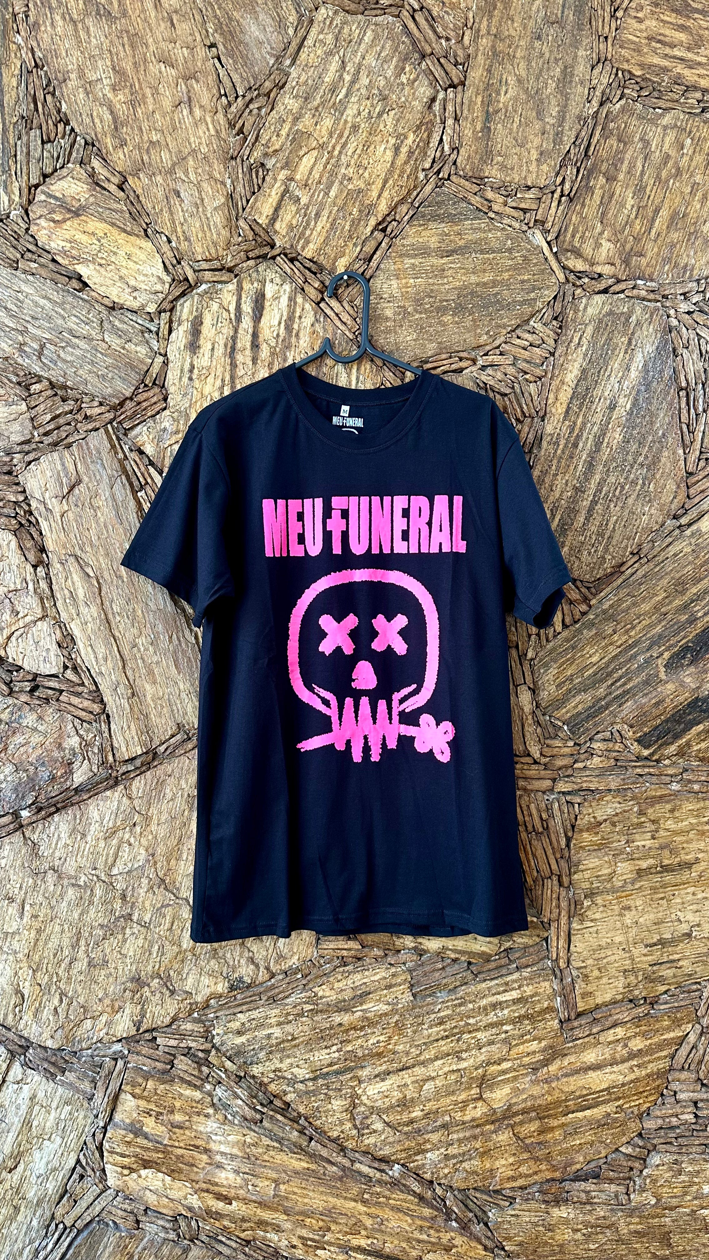 Camiseta Logo Caveira