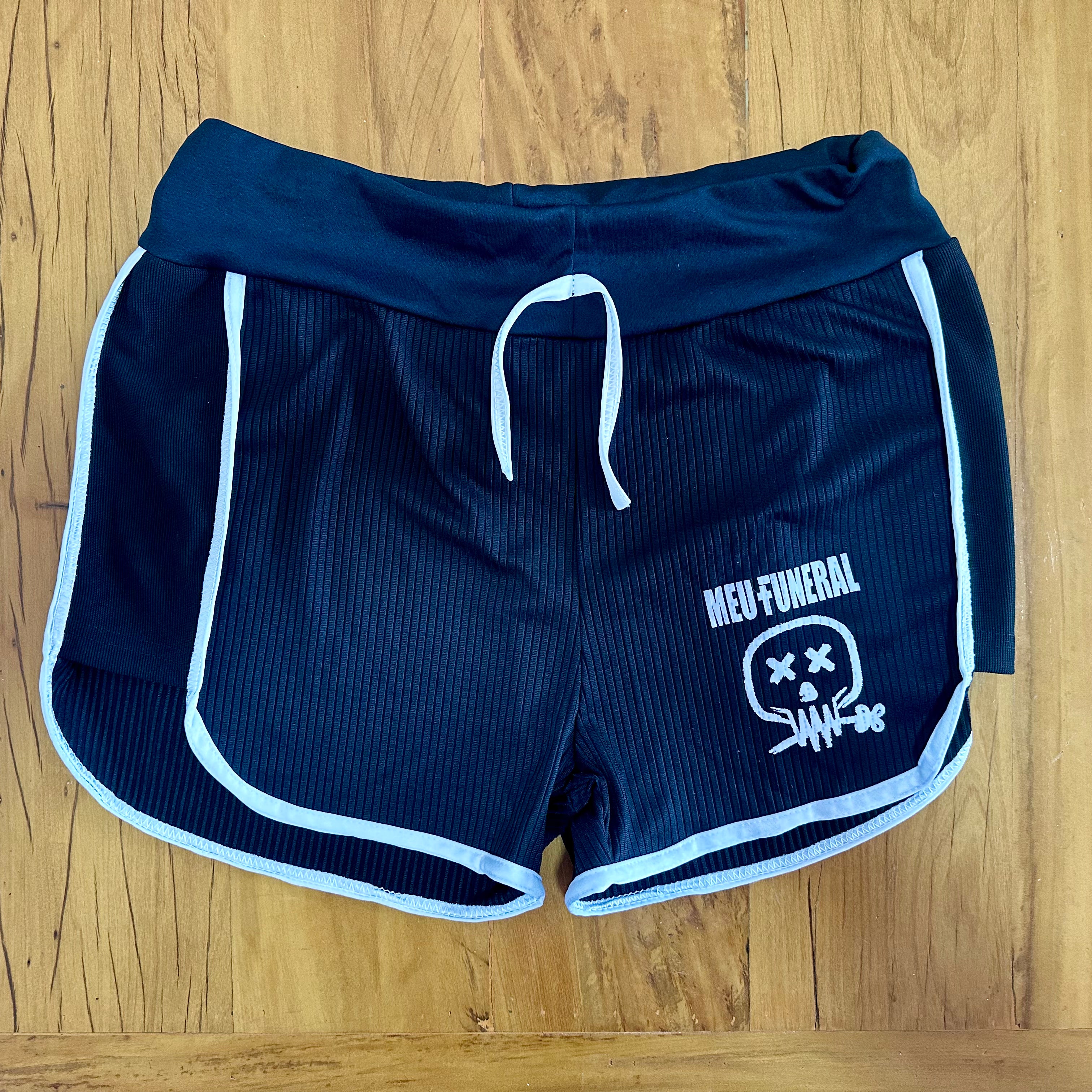 Short Canelado